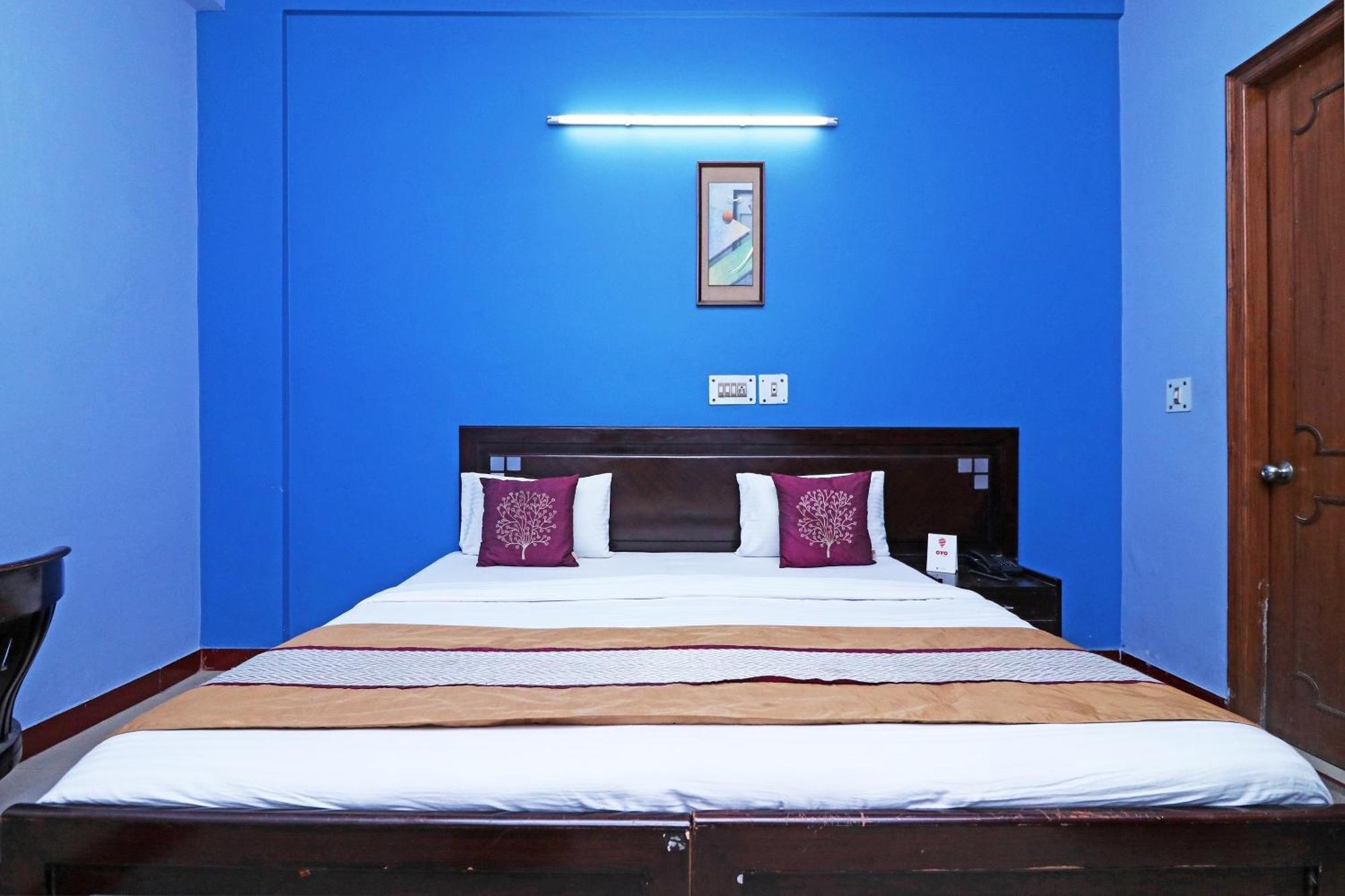 Townhouse Satguru Enclave Road Gurgaon Hotel Jamb Exterior photo